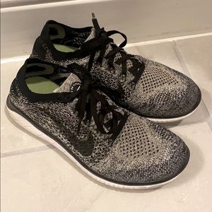 Nike free rn fly knit